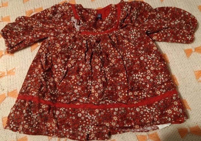 Lot 2 Pièces sergent major- robe fleurie + cardigan rouge - 3 mois (60 cm) - excellent état - photo numéro 7