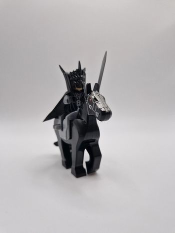 Figurine type lego le bouche de sauron sur son cheval seigneur des anneaux / hobbit