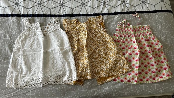 📦 Gros lot vêtements fille 18 mois (77/82 cm) – Marques variées - photo numéro 7