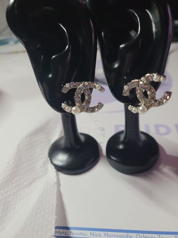 Boucle d oreilles fantaisie