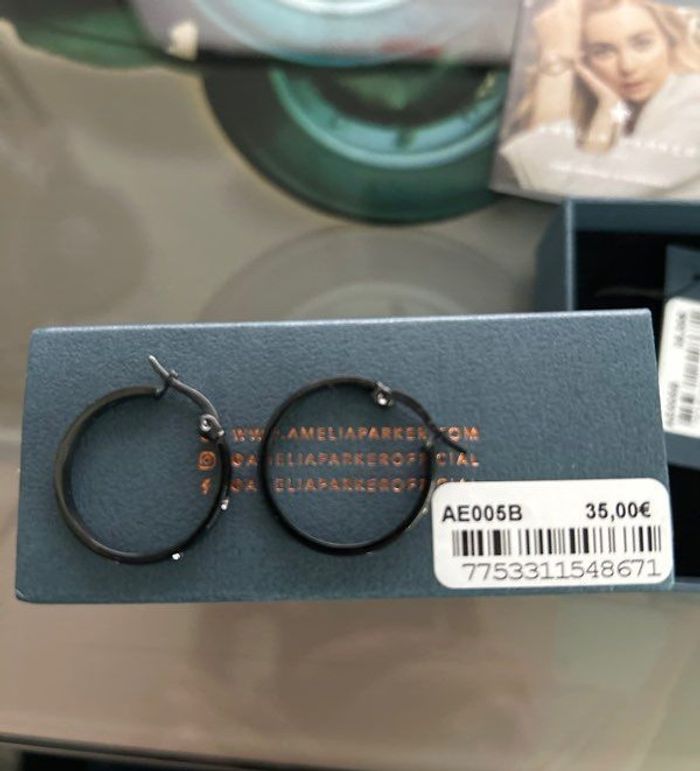 Créoles noires avec Strass - photo numéro 3