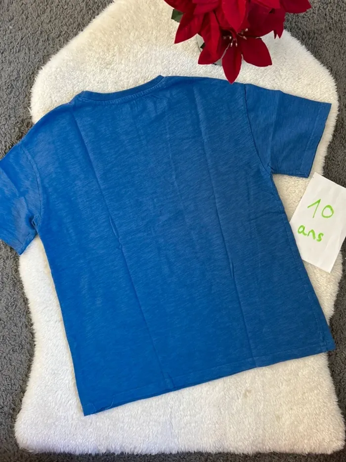 T-shirt ~ kiabi ~ 10 ans - photo numéro 3