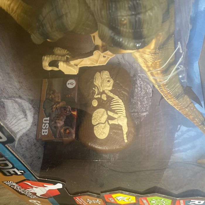 Velociraptor  Radiocommandé - photo numéro 3