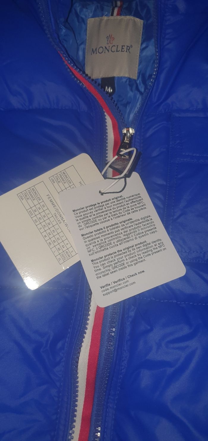 Moncler bleu veste - photo numéro 6