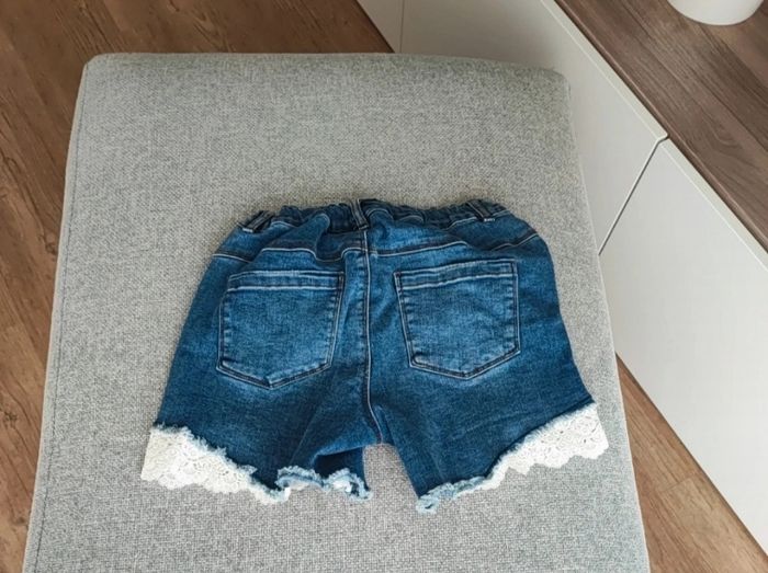 Short en jean fille  12 ans. - photo numéro 2