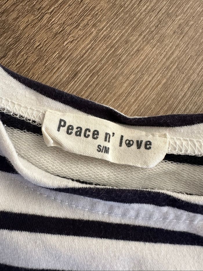 - Haut ML Peace n’ love - Taille S/M - Très bon état - photo numéro 2