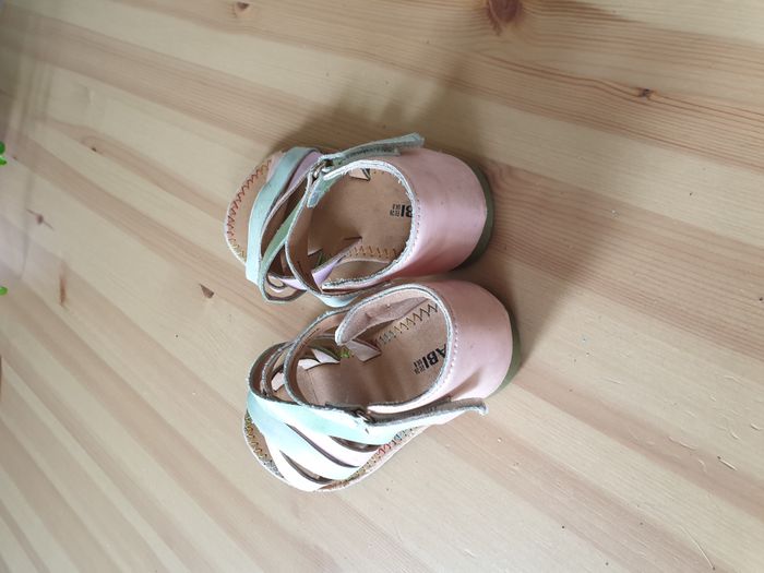 Sandales - Taille 26 - photo numéro 3