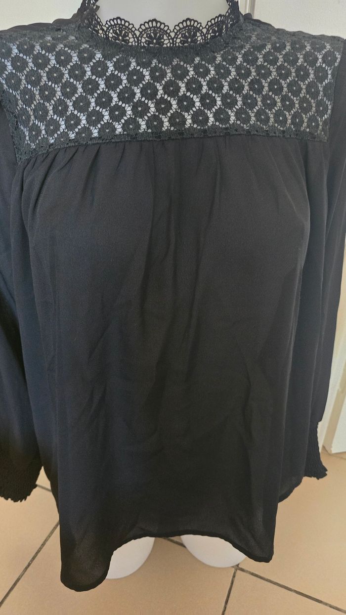 Blouse noire shein  taille s - photo numéro 3