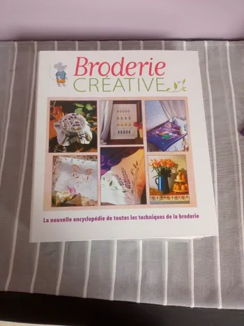 Classeur broderie créative