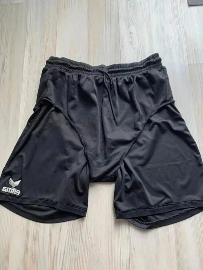Short noir football taille S - photo numéro 6