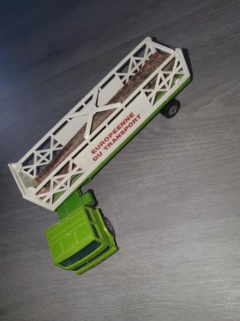 Camion miniature solido