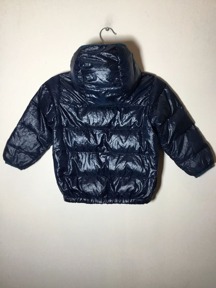 Doudoune à capuche pour enfant Patagonia bleu marine taille 2T (18/24 mois) 163 - photo numéro 3