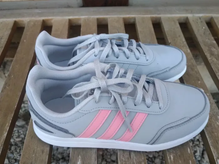 Basket Adidas Fille - photo numéro 6