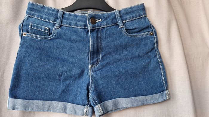 Lot de vêtements fille 10 ans - photo numéro 10