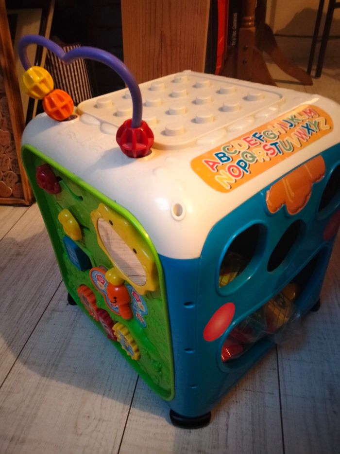 Cube multi activités