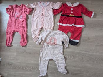 Lot pyjamas fille - 12 mois