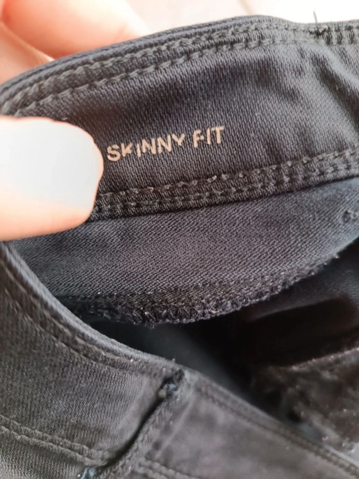 Jeans SkINNY noir Zara - taille 44 - photo numéro 6