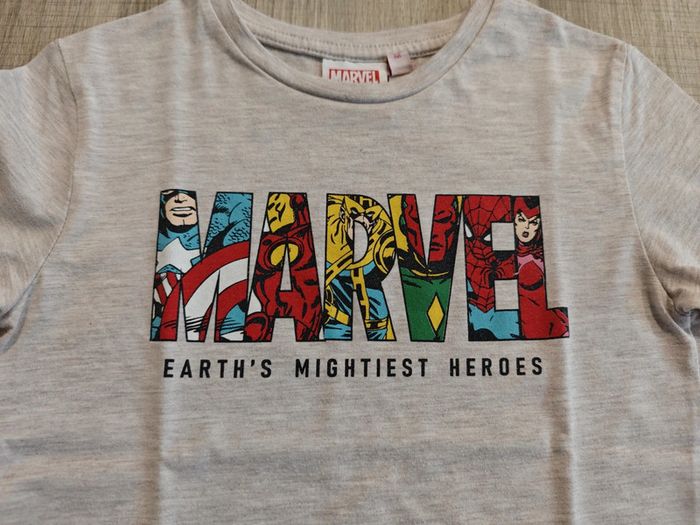 Tee-shirt Vertbaudet Marvel 8 ans - photo numéro 2