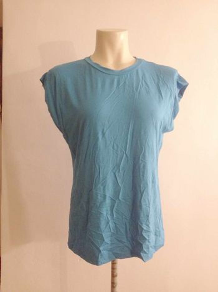 T shirt bleu clair✧ manches très courtes ✧ New Collection ✧ look féminin