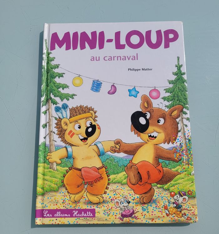 Livre Mini-Loup, tome 19 🎠Mini-loup au carnaval 🎠- photo numéro 2