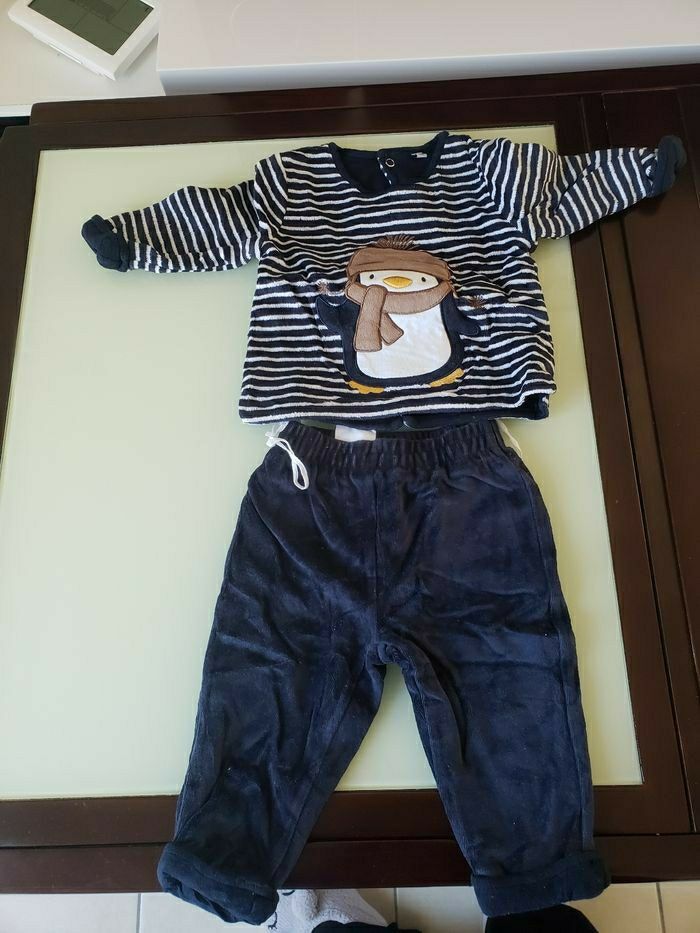 Pyjamas 6 mois - photo numéro 8