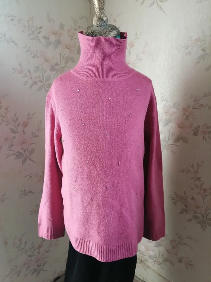 Pull côtelé col roulé rose avec strass / sans marque / (6-8ans) - photo numéro 3
