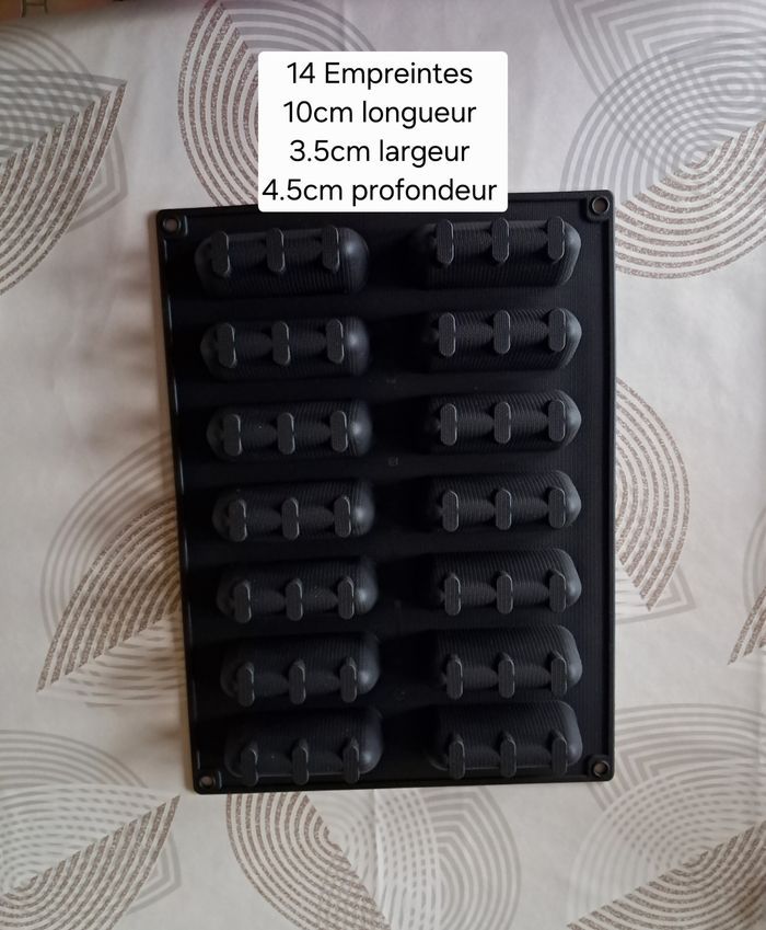 Moule de cuisson Flexipan NEUF *14 Dômes* Guy Demarle - photo numéro 3