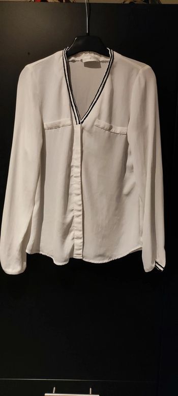 Chemise blanche fluide cache cache
