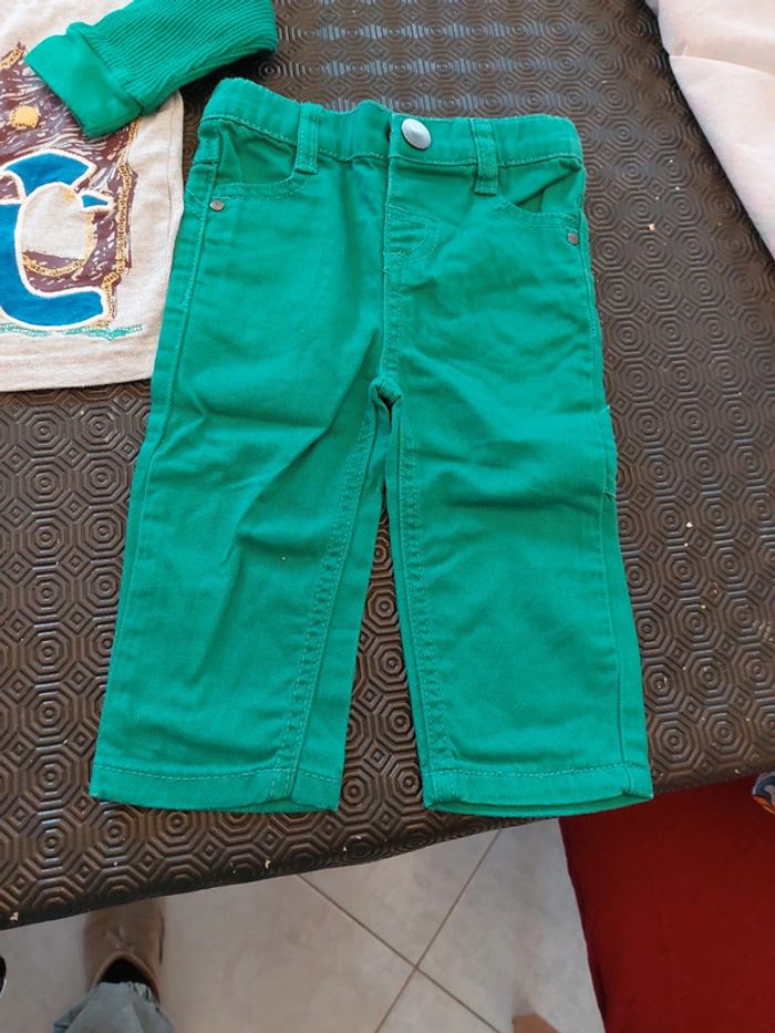 Jean et t shirt - photo numéro 2