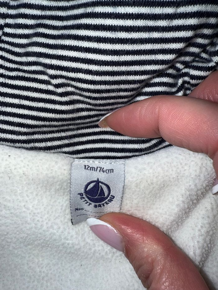 Doudoune Petit Bateau – 12 mois – motif fleuri bleu marine - photo numéro 4