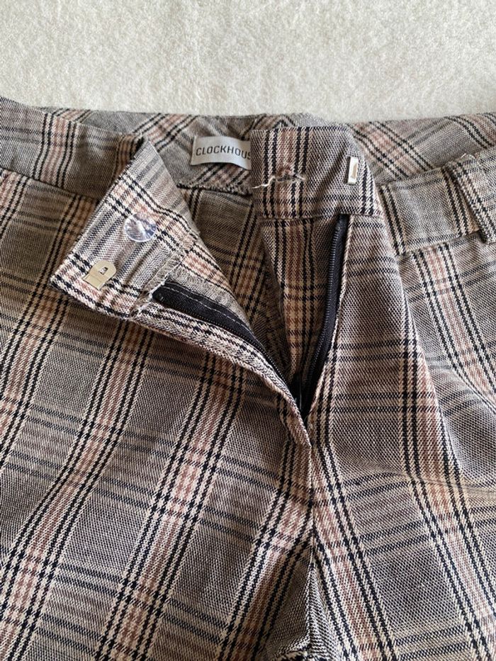 Short bermuda C&A clockhouse Gris beige noir à carreaux taille 42 - photo numéro 5