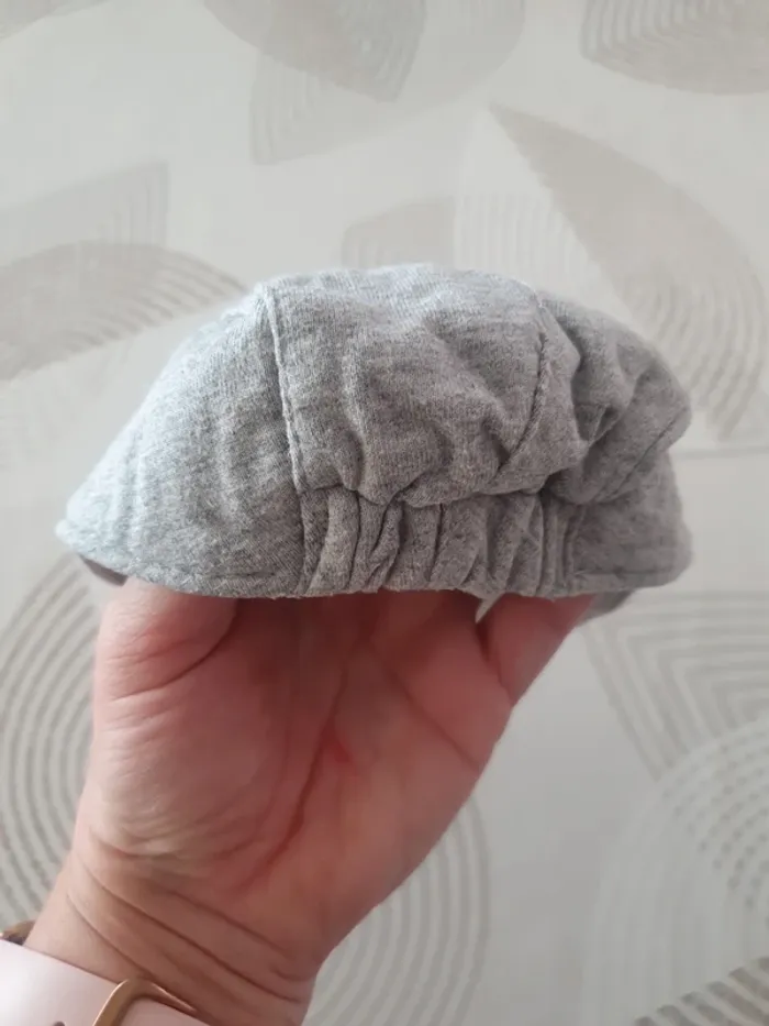 Casquette grise - photo numéro 4