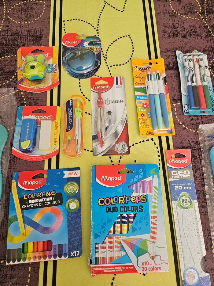 Fournitures scolaires - photo numéro 4
