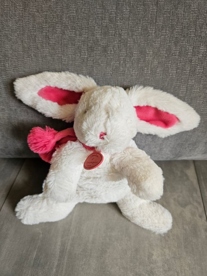 Peluche lapin Doudou et compagnie