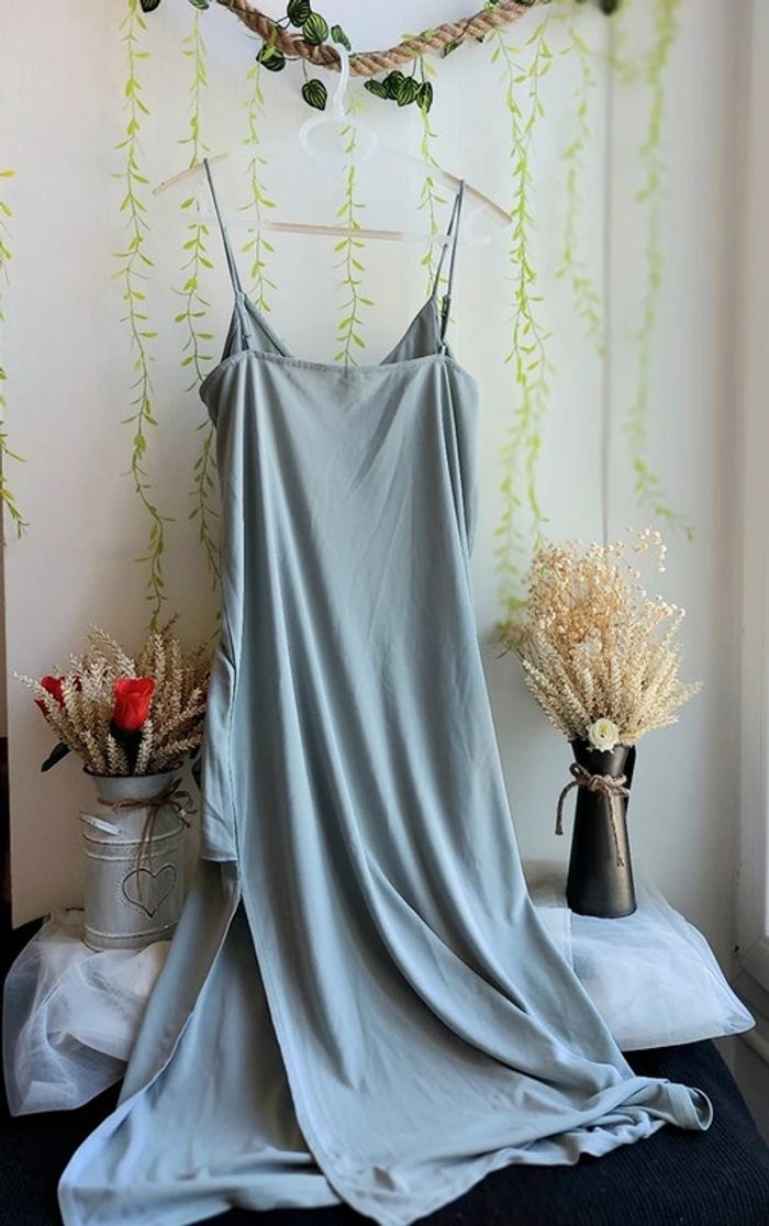 Robe longue H&M – M – Bleu clair – État : Excellent - photo numéro 4