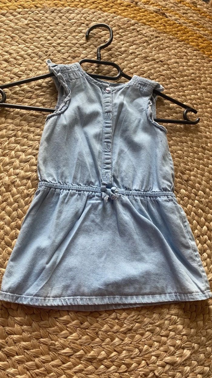 Robe en jean fin 9 mois