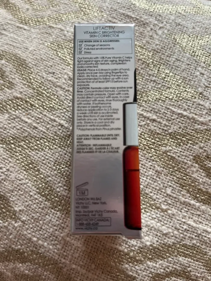 Vichy liftactiv vitamine C anti tâches  sérum Neuf - photo numéro 4