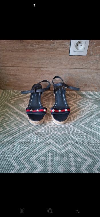 Sandale compenser