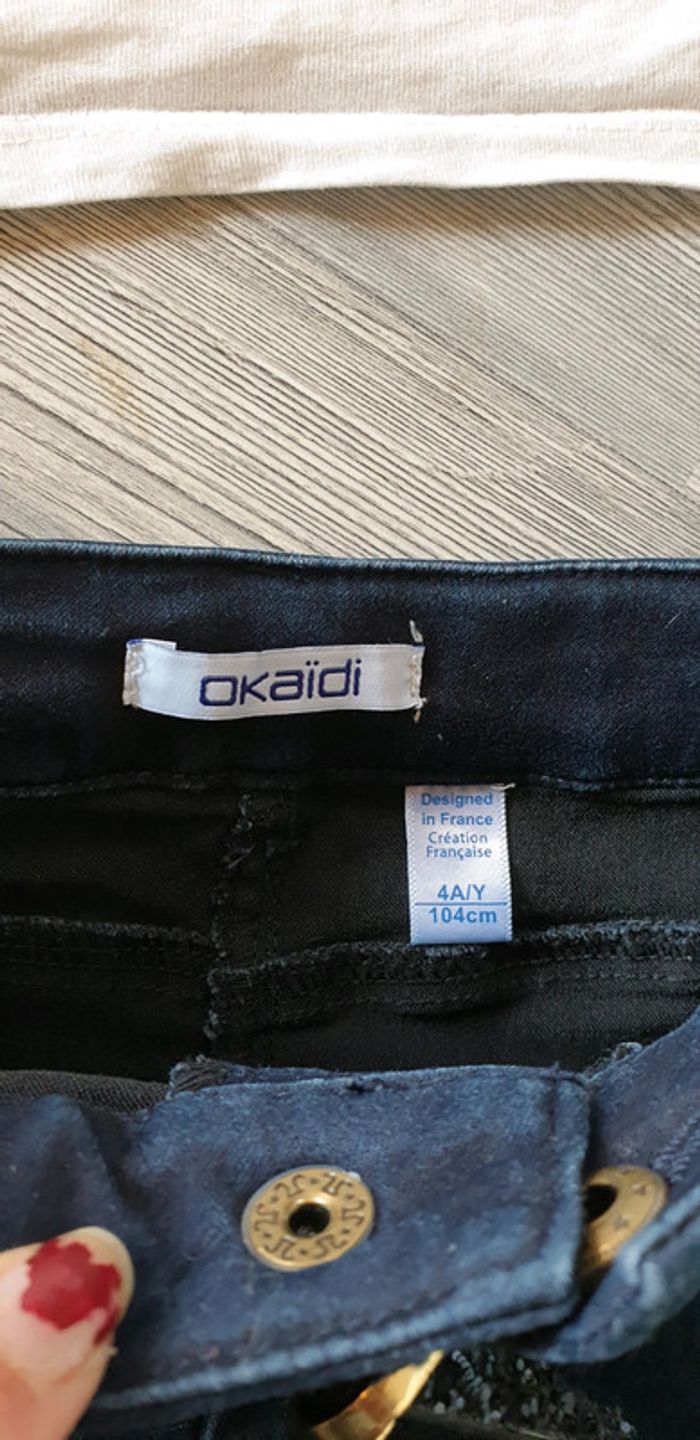 Ensemble jupe et tee-shirt - photo numéro 3