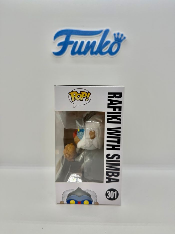 Funko Pop Disney Rafiki With Simba 301 Diamond Hot Topic 🇺🇸 - photo numéro 3
