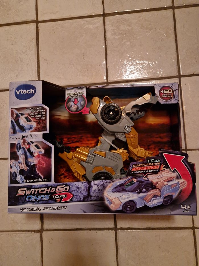 Véhicule transforme en Dragon