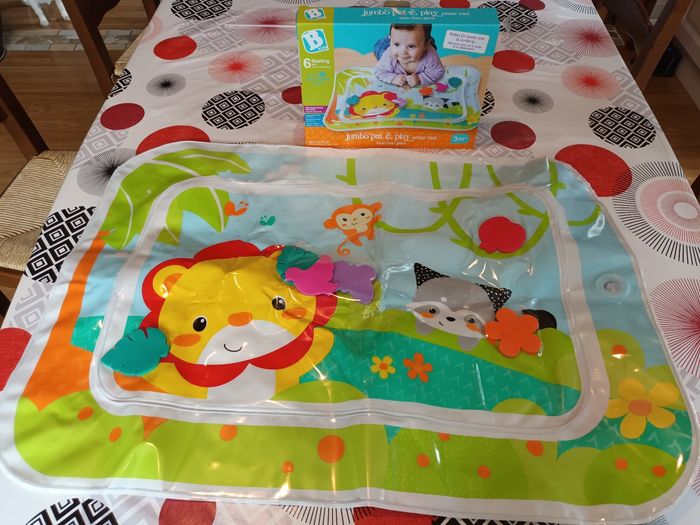 Tapis d'eau Jumbo avec sa boîte