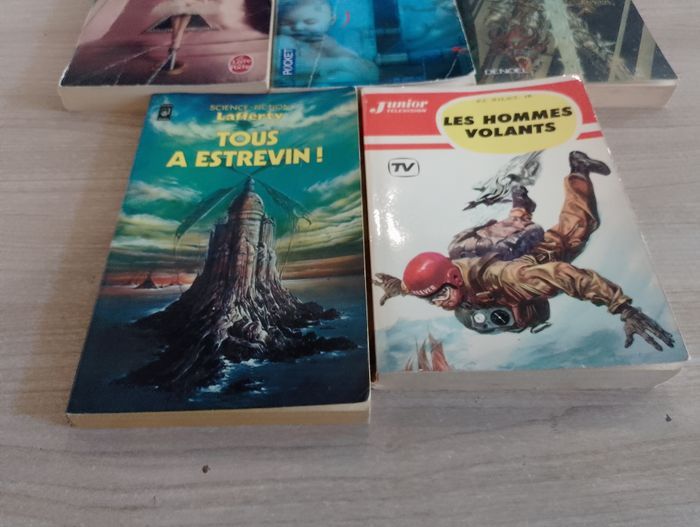 Lot de 5 livres de poche(12)(1€ les 5) - photo numéro 2