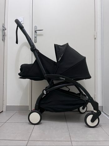 Poussette YOYO 2 avec packs 0+ et 6+ noir