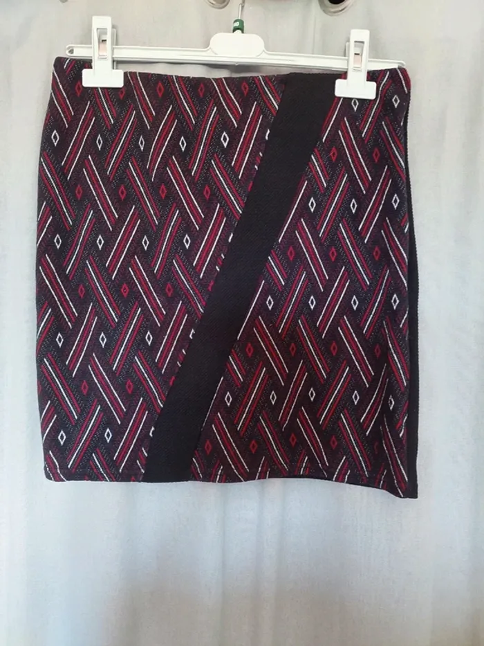 Jupe Mim Taille M – Noir et Motifs Rouge/Blanc - photo numéro 2