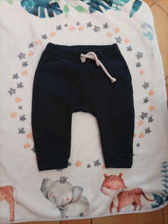 Pantalon bleu marine - photo numéro 2