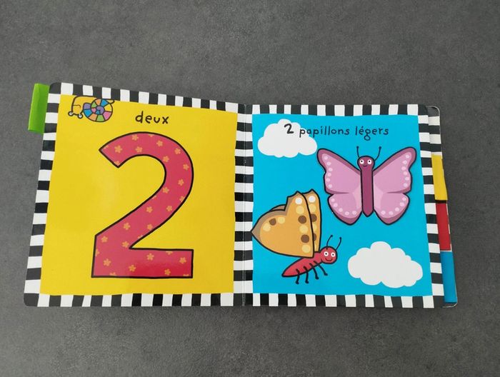 Livre à toucher mes petites bêtes - photo numéro 3