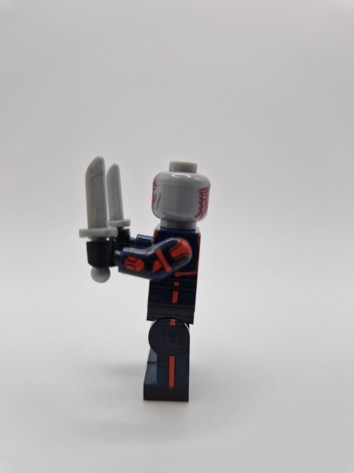 Figurine type lego Drax les gardiens de la galaxie Marvel - photo numéro 2