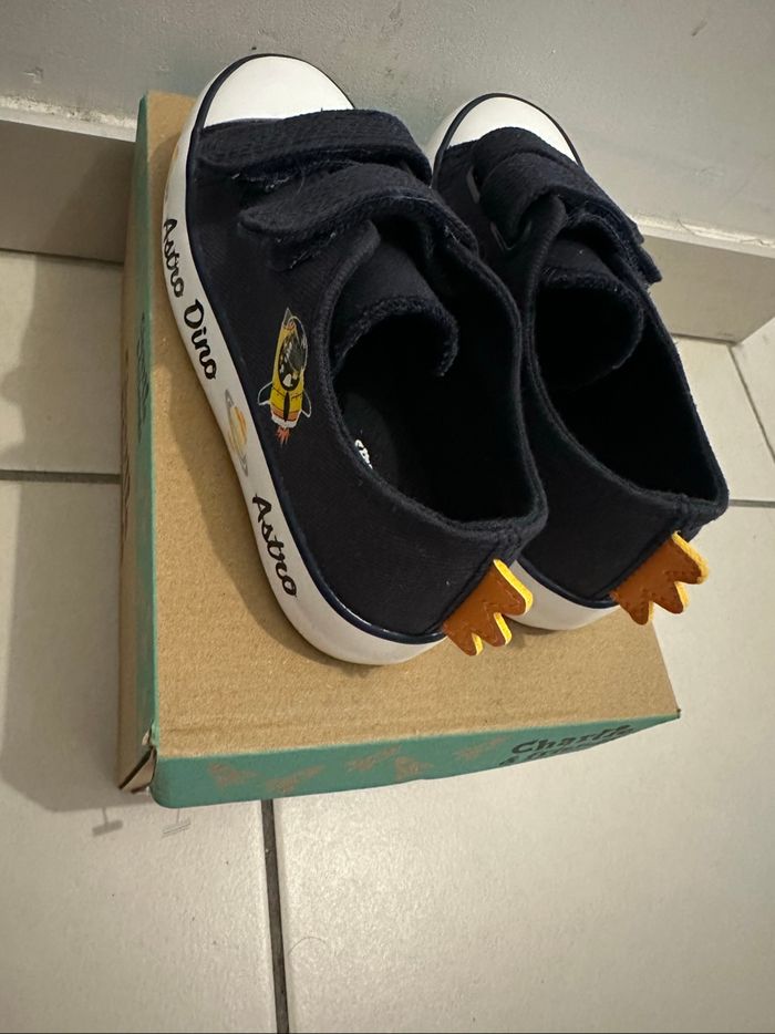 Chaussures basket garçon taille 27 - photo numéro 3