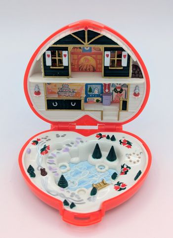 Polly Pocket Christmas Bluebird  1989